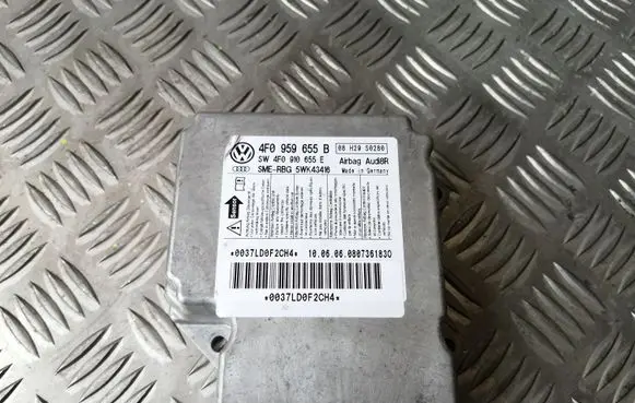 Audi A6 S6 C6 4F Airbag control unit/module 4F0959655B