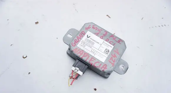 Renault Megane III Voltage converter/converter module 293A03329R
