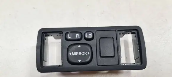 Toyota Avensis T250 Wing mirror switch 183575