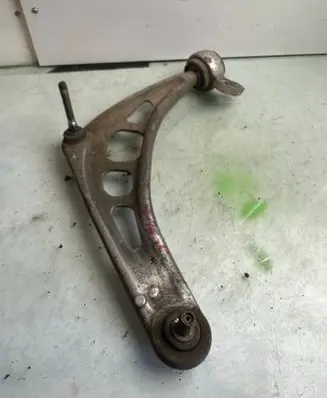 BMW 3 E46 Front lower control arm/wishbone 4545