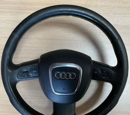 Audi A4 S4 B7 8E 8H Steering wheel