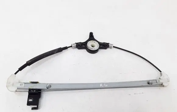 Mazda 6 Rear window lifting mechanism without motor