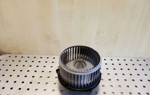 Mitsubishi Space Wagon Heater fan/blower 1940005102