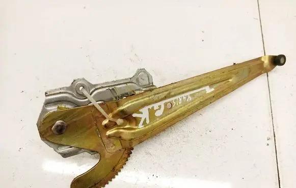 Toyota Yaris Sliding door window regulator with motor