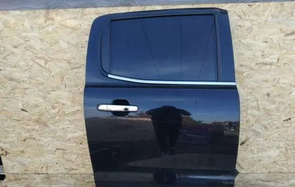 Ford Ranger Rear door