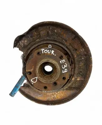 BMW 5 E39 Rear wheel hub 33321093656 1093656