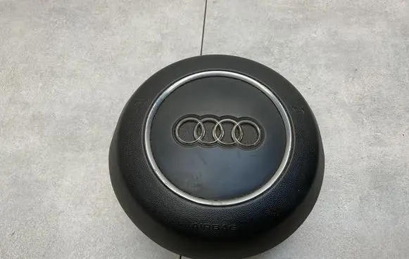 Audi A6 S6 C7 4G Steering wheel airbag 4G0880201P