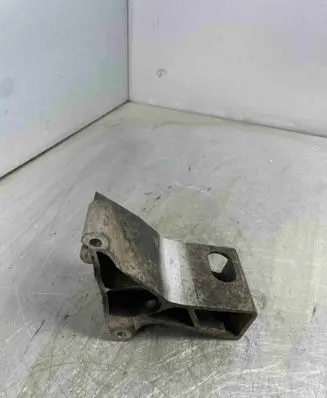 Volvo XC90 Gearbox mounting bracket 31262325