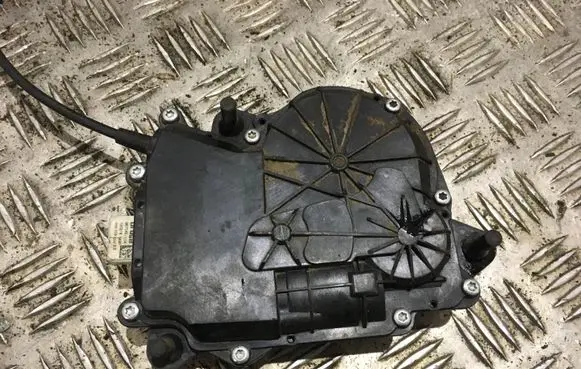 Tailgate/trunk/boot lift motor