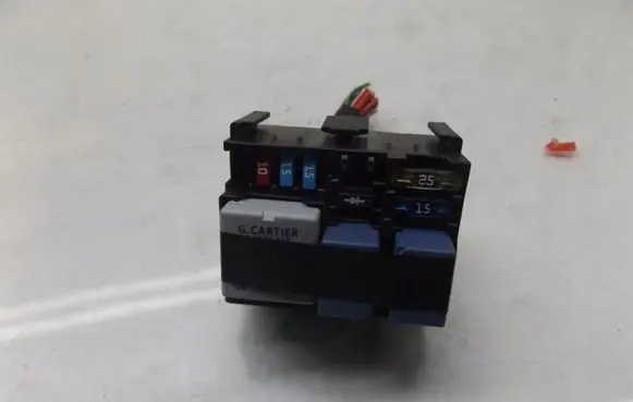 Renault Twingo III Fuse module