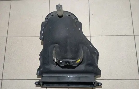 Cabin air duct channel