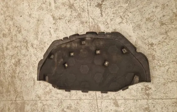 Volvo XC70 Engine bonnet/hood sound/heat insulation 