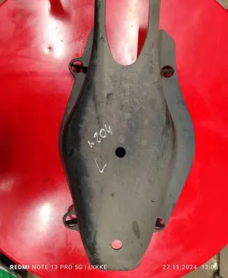Mercedes-Benz C AMG W204 Rear control arm A2043521588