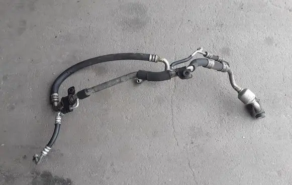 Peugeot Partner Air conditioning (A/C) pipe/hose 9681693180