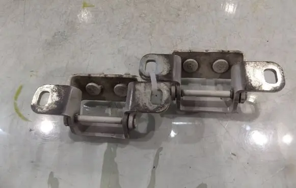 Opel Astra K Tailgate/trunk/boot hinge