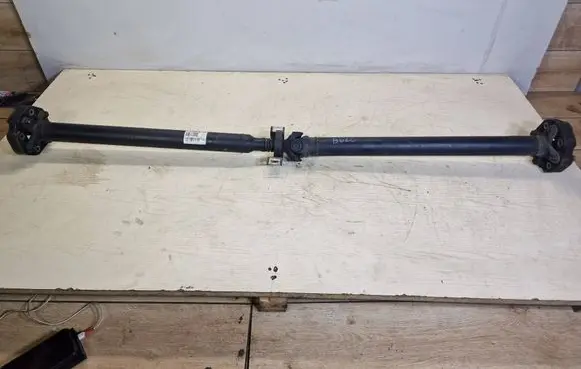 Mercedes-Benz C W205 Drive shaft (set) A2056102 2054106102