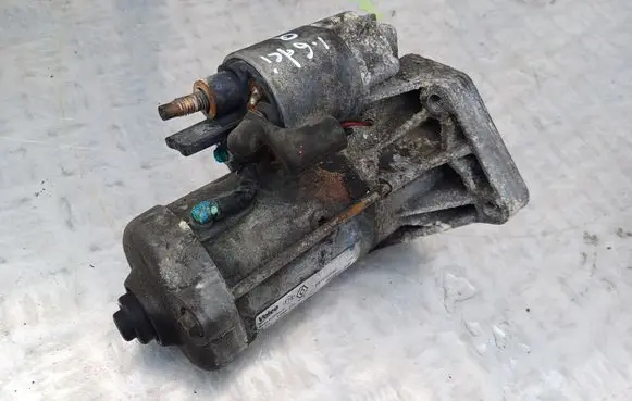 Nissan Qashqai Starter motor 233001375R