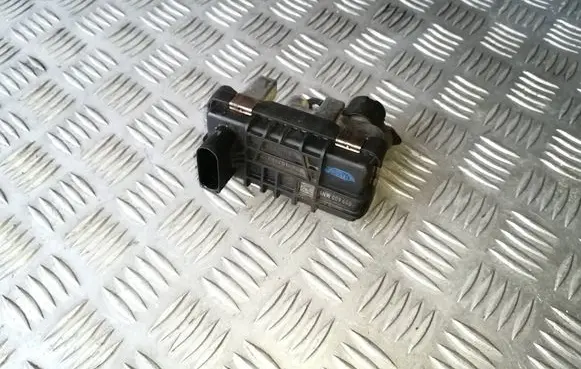 BMW 3 E90 E91 Turbine electric control actuator 6NW009660 G001