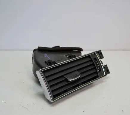 Audi A6 S6 C6 4F Dashboard air vent grill cover trim 4F2820901B