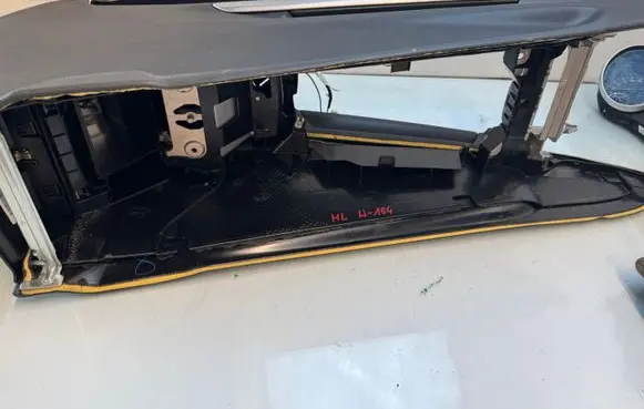 Mercedes-Benz ML AMG W164 Center console 123231