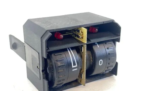 Volkswagen Caddy Headlight level height control switch 2K0941333