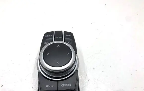 BMW 5 G30 G31 G38 Other switches/knobs/shifts 5A0DC86
