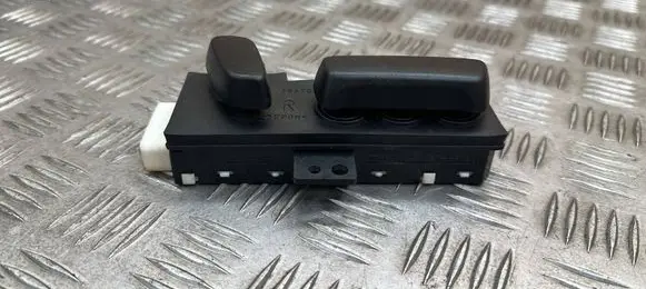 Toyota RAV 4 (XA40) Seat control switch 18A704