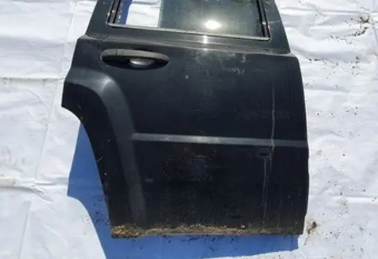 Rear door
