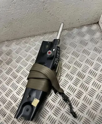 Volvo S80 Front seatbelt 30734848