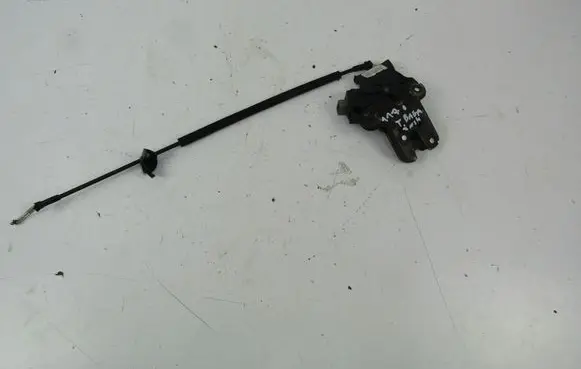 Volkswagen PASSAT B5.5 Tailgate/trunk/boot lock/catch/latch 4E5827505D