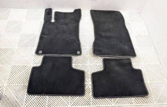 Mercedes-Benz GLB x247 Car floor mat set A1776805306 A1776805106 A2476802006