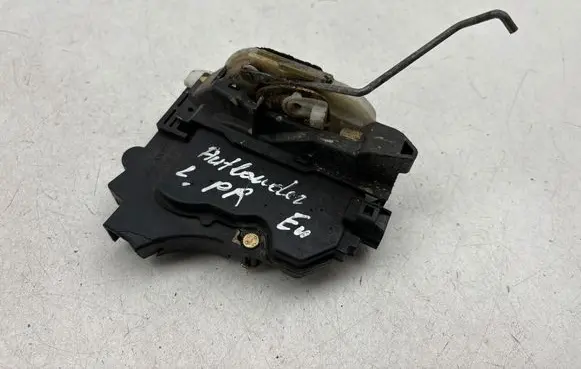 Front door lock
