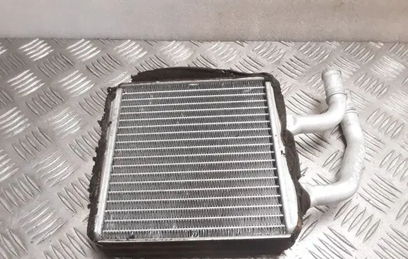 Nissan Pathfinder R51 Heater blower radiator