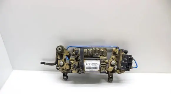 Porsche Cayenne (92A) Air suspension compressor/pump 7P0616006E