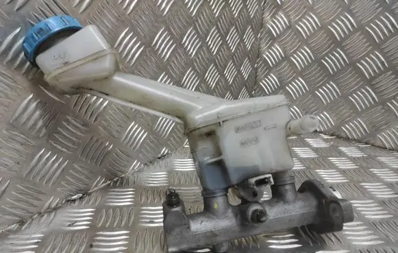 Nissan Primera Master brake cylinder 22486579
