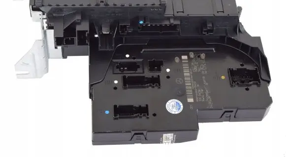 Mercedes-Benz E W212 Fuse box set A2129009722