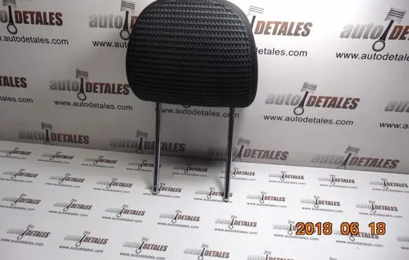 Mercedes-Benz A W169 Front seat headrest 