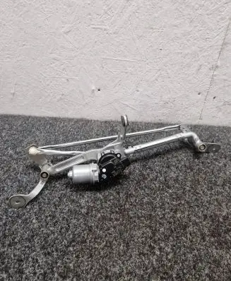 BMW X3 G01 Front wiper linkage and motor 7399013