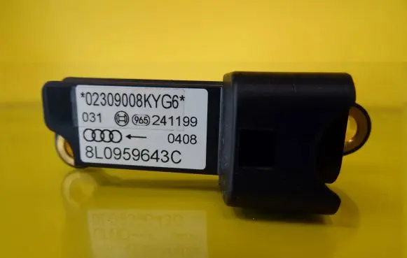 Audi A3 S3 8L Airbag deployment crash/impact sensor 8L0959643C