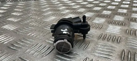 Toyota RAV 4 (XA40) Windscreen/windshield washer pump 8533042010 0602105810