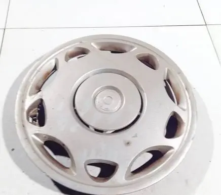 BMW 3 E36 R15 wheel hub/cap/trim 36131180104
