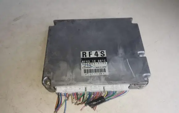 Mazda 323 Engine control unit/module 2758005792 RF4S18881C
