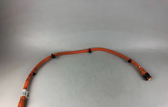 Mini One - Cooper F56 F55 Air conditioning (A/C) pipe/hose 9895946 9895945