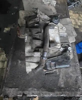 Nissan Leaf I (ZE0) Automatic gearbox 02E301103