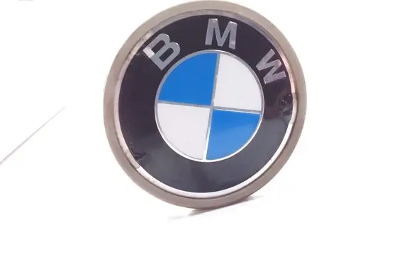 BMW 3 E90 E91 R12 wheel hub/cap/trim 6768640