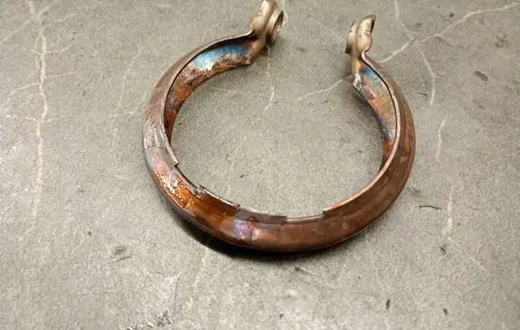 Nissan Qashqai J12 Muffler pipe connector clamp 208254950R