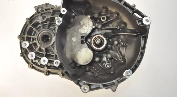 Fiat 500L Manual 6 speed gearbox 