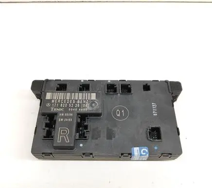 Mercedes-Benz SLK R171 Door control unit/module A1718205226 00404880