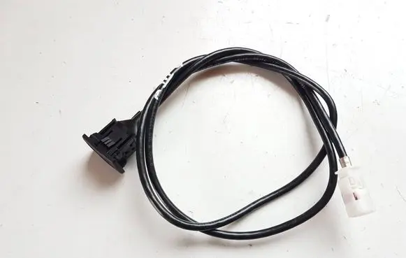 Mercedes-Benz A W176 USB socket connector A1178200315 G50209