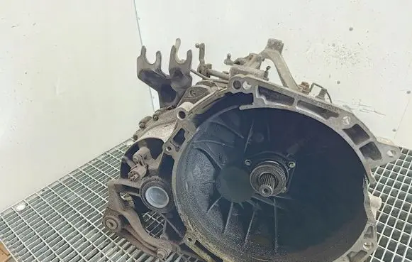 Ford Focus Manual 5 speed gearbox 4M5R7002WA